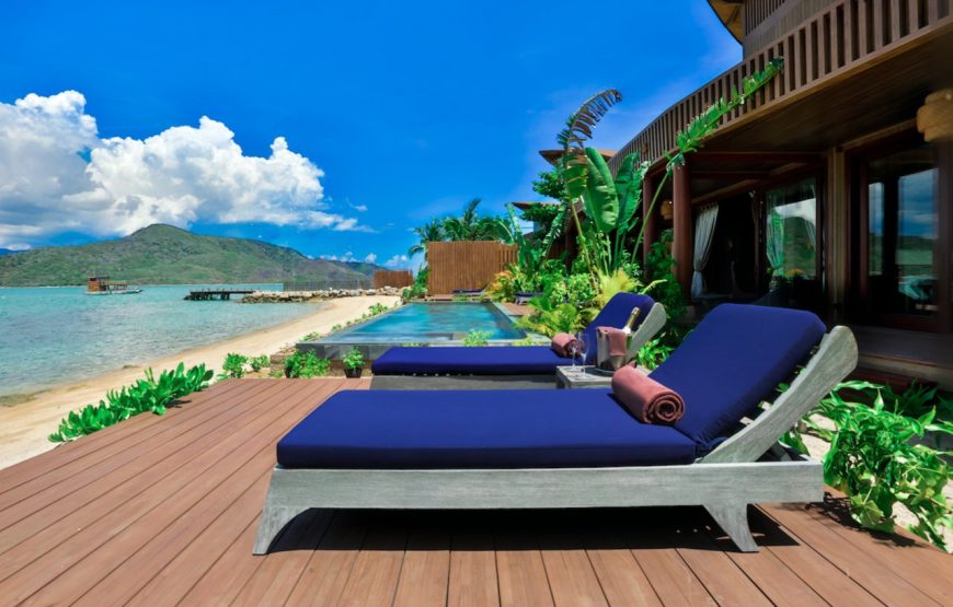 Biệt thự 03 phòng ngủ trước biển có hồ bơi riêng (03 – Bedroom Beachfront Pool Villa)