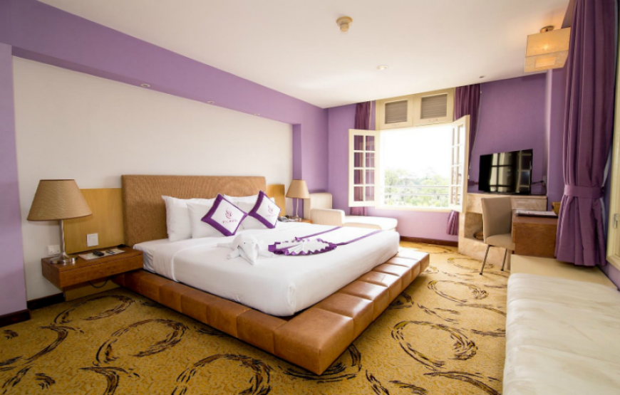 Suite Tổng thống (Presidential Suite)