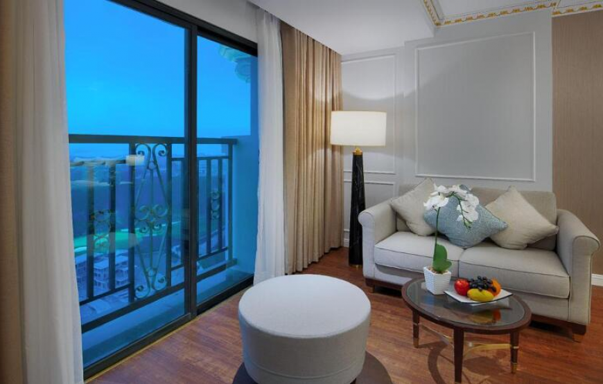 Deluxe hướng Vịnh (Deluxe Bay View)