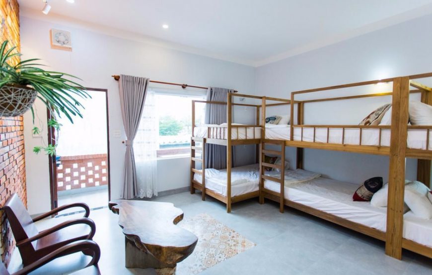 Dormitory Room for both Men and Women