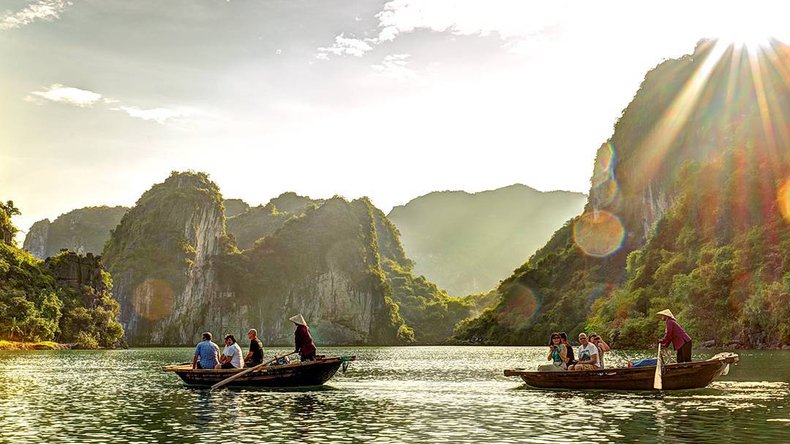 The Top 11 Halong Bay Day Cruises