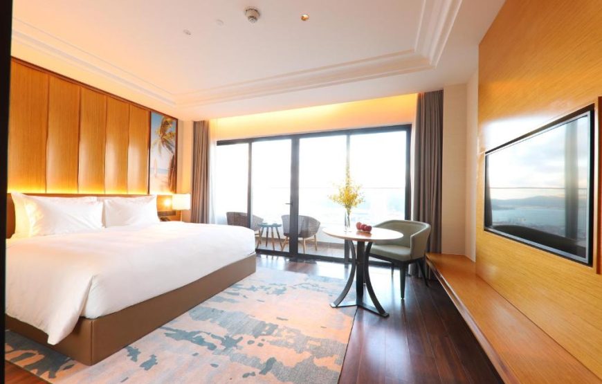 ​Two-bedroom Suite Oceanview