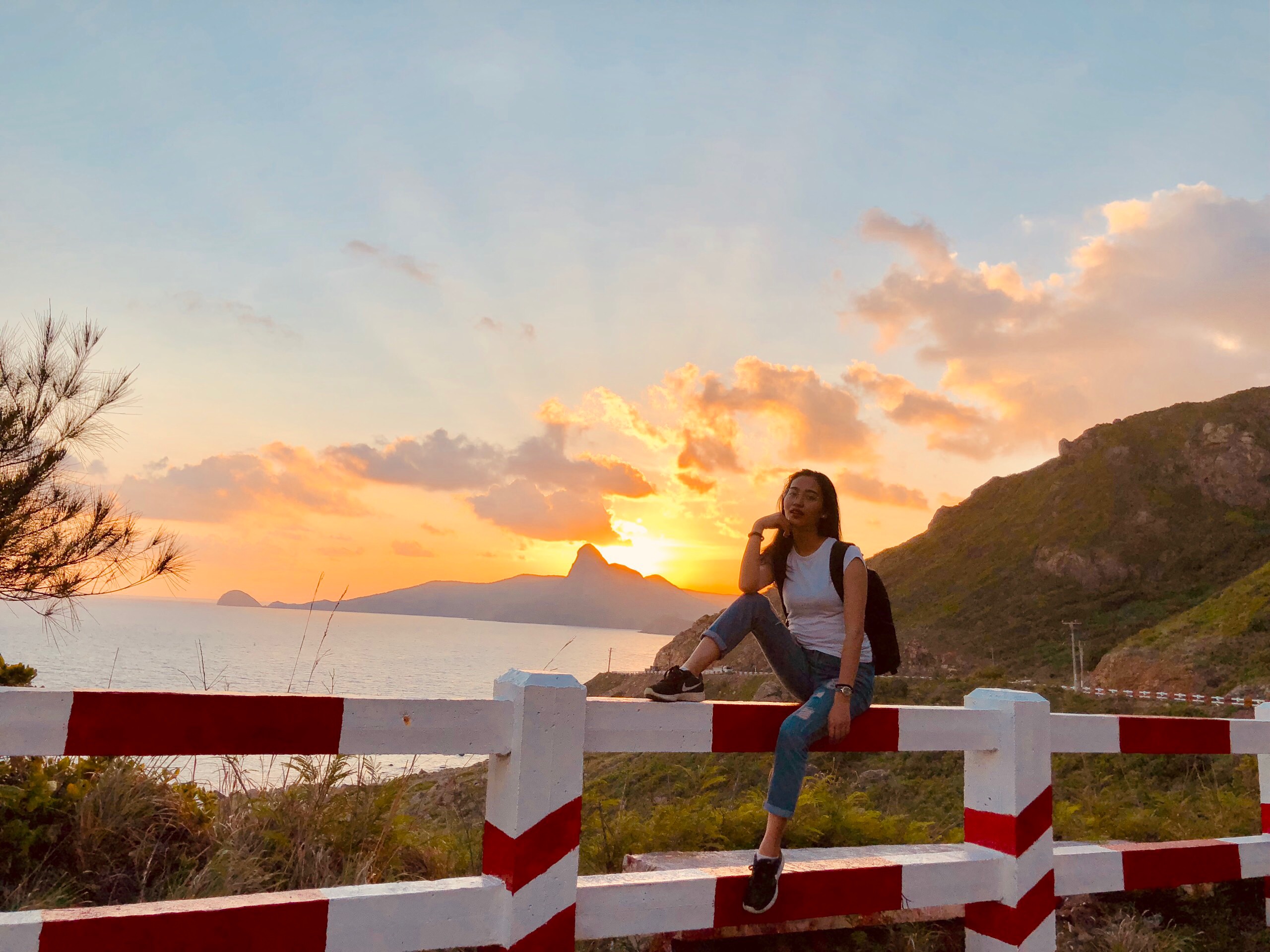 Điểm danh 15 địa điểm siêu đẹp ở Côn Đảo lên hình cực ảo - 48