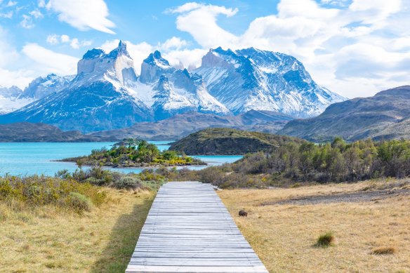 Vườn quốc gia Torres del Paine là một trong những điểm nổi bật của Nam Mỹ.